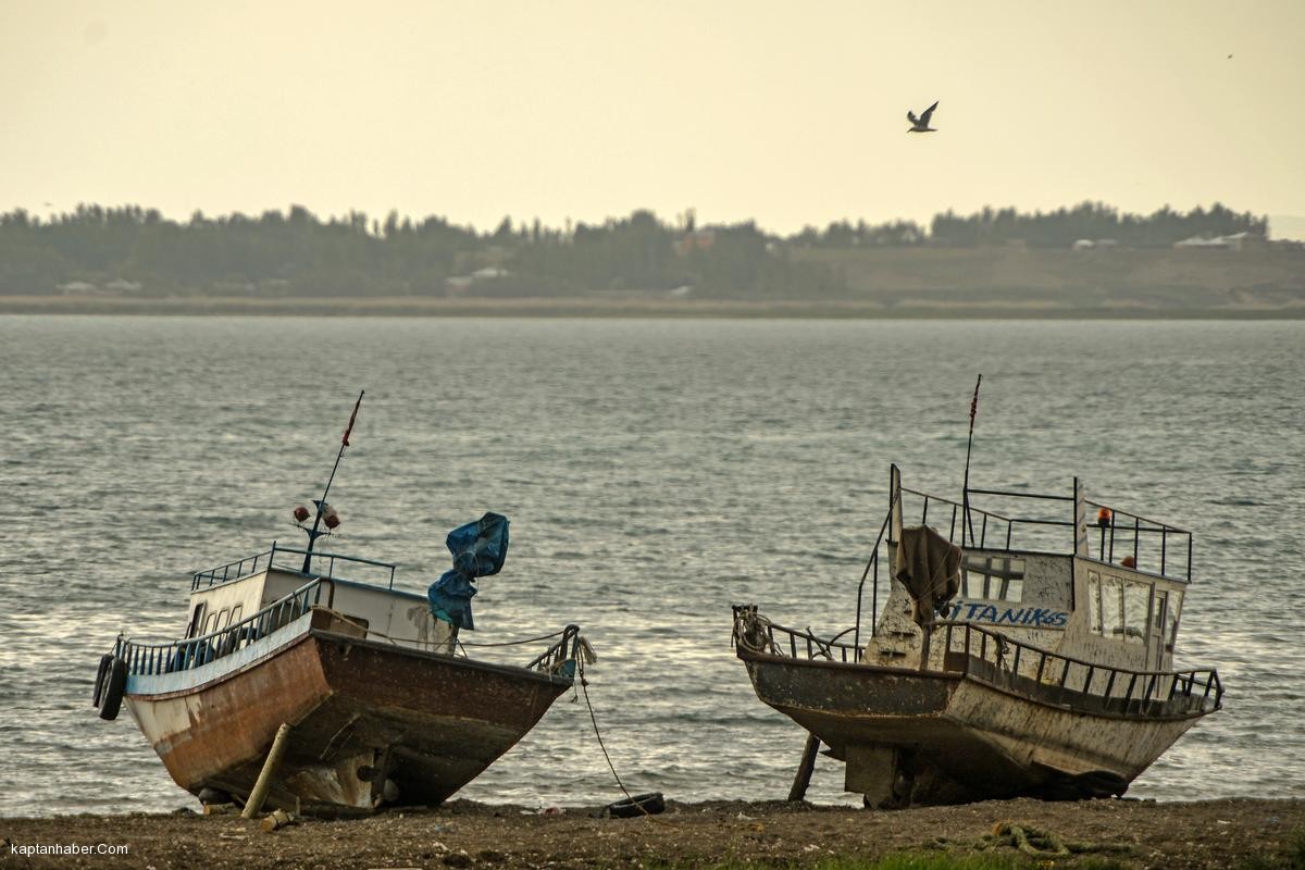Van Gölü'nde 165 balıkçı yarın "vira bismillah" diyecek